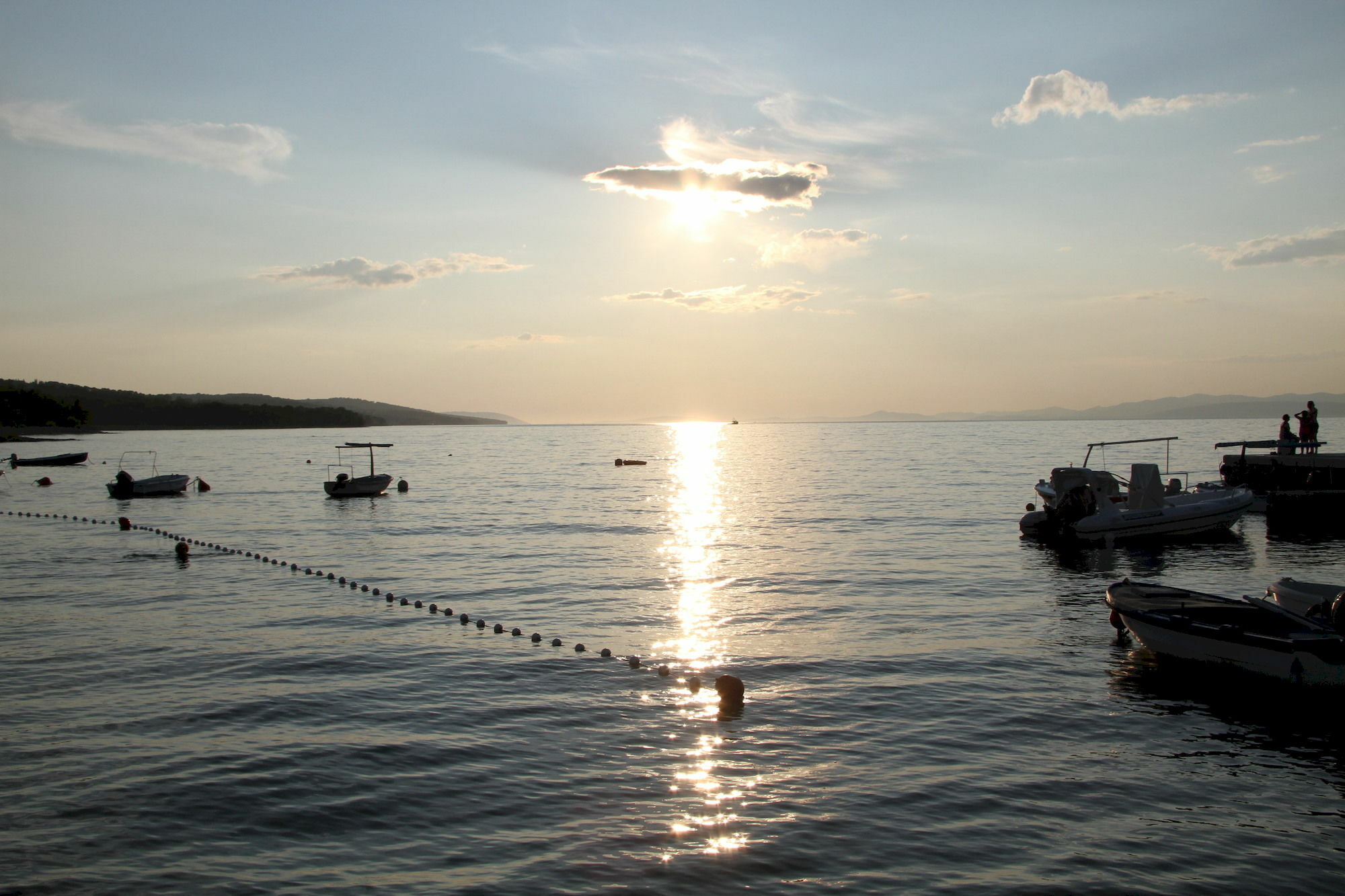 Aparthotel Marina Gromela Mirce 外观 照片